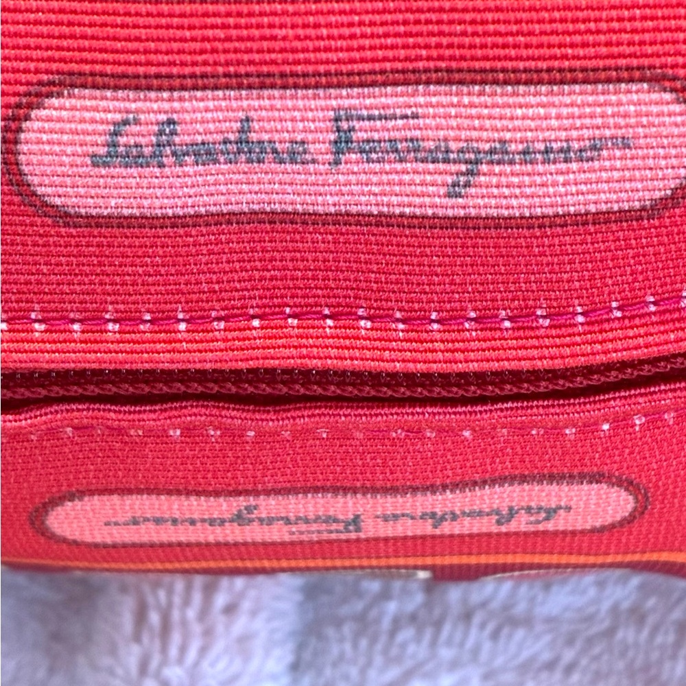 Salvatore Ferragamo Silk Decorative Pillow NWT - Picture 4 of 11